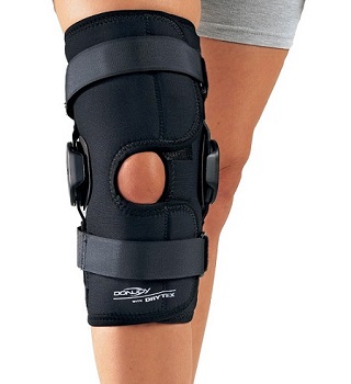 DONJOY Deluxe Hinged Knee Support