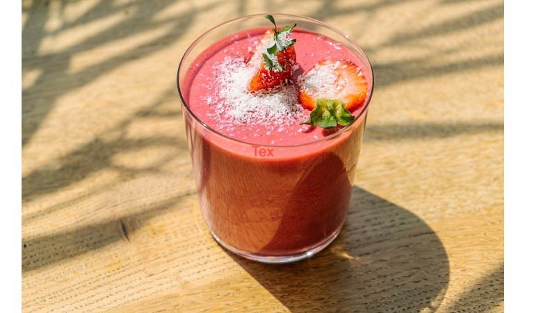 Benefits of Strawberry Water